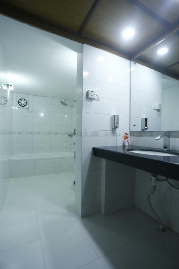 Hotel Garden Inn ซิลเฮติ ภายนอก รูปภาพ